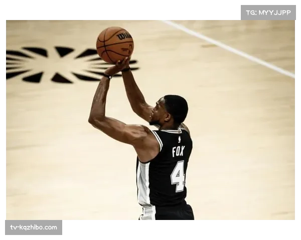 国王力克鹈鹕守住西部第六，福克斯萨博尼斯合取60分